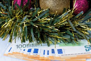 xristougena euros